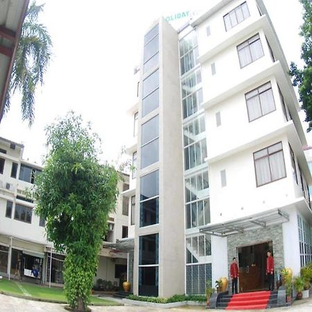 Holiday Hotel Rangoon Eksteriør billede