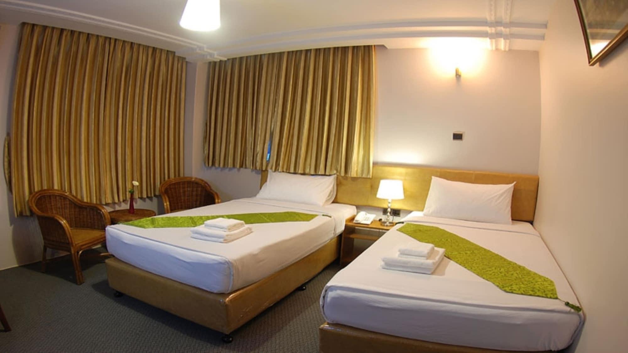 Holiday Hotel Rangoon Eksteriør billede