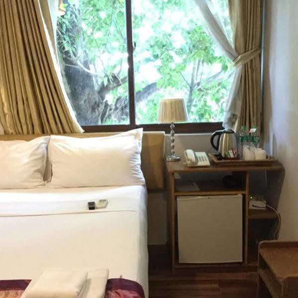 Holiday Hotel Rangoon Eksteriør billede